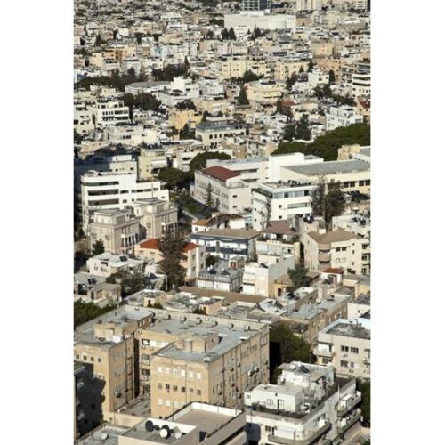 Feed-In Tariff Solar Program Largest in the Nation